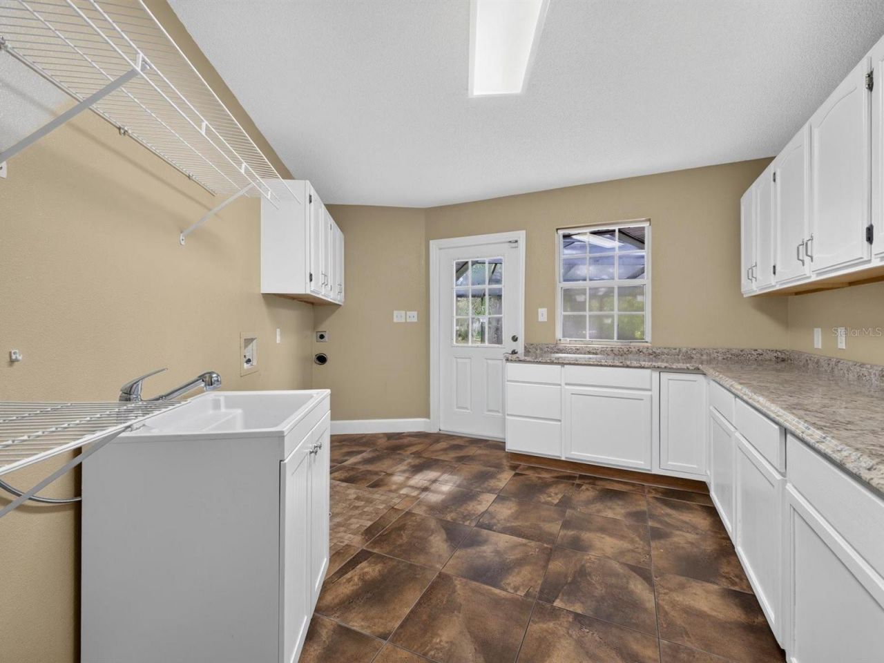 6230 Forestwood Drive W, Lakeland, FL 33811 Photo