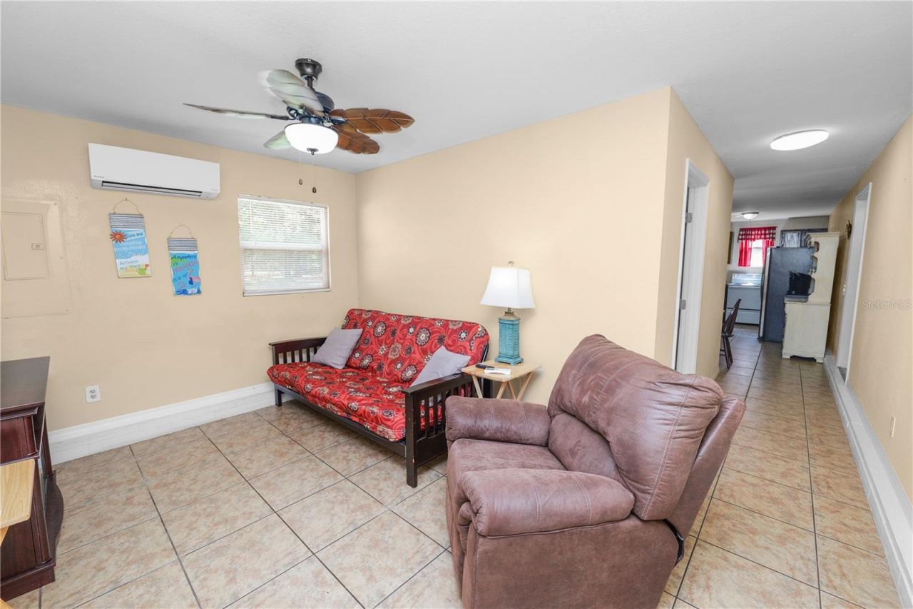 6230 Forestwood Drive W, Lakeland, FL 33811 Photo