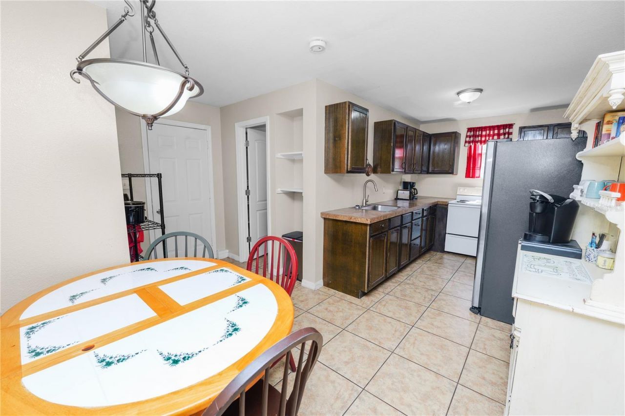 6230 Forestwood Drive W, Lakeland, FL 33811 Photo