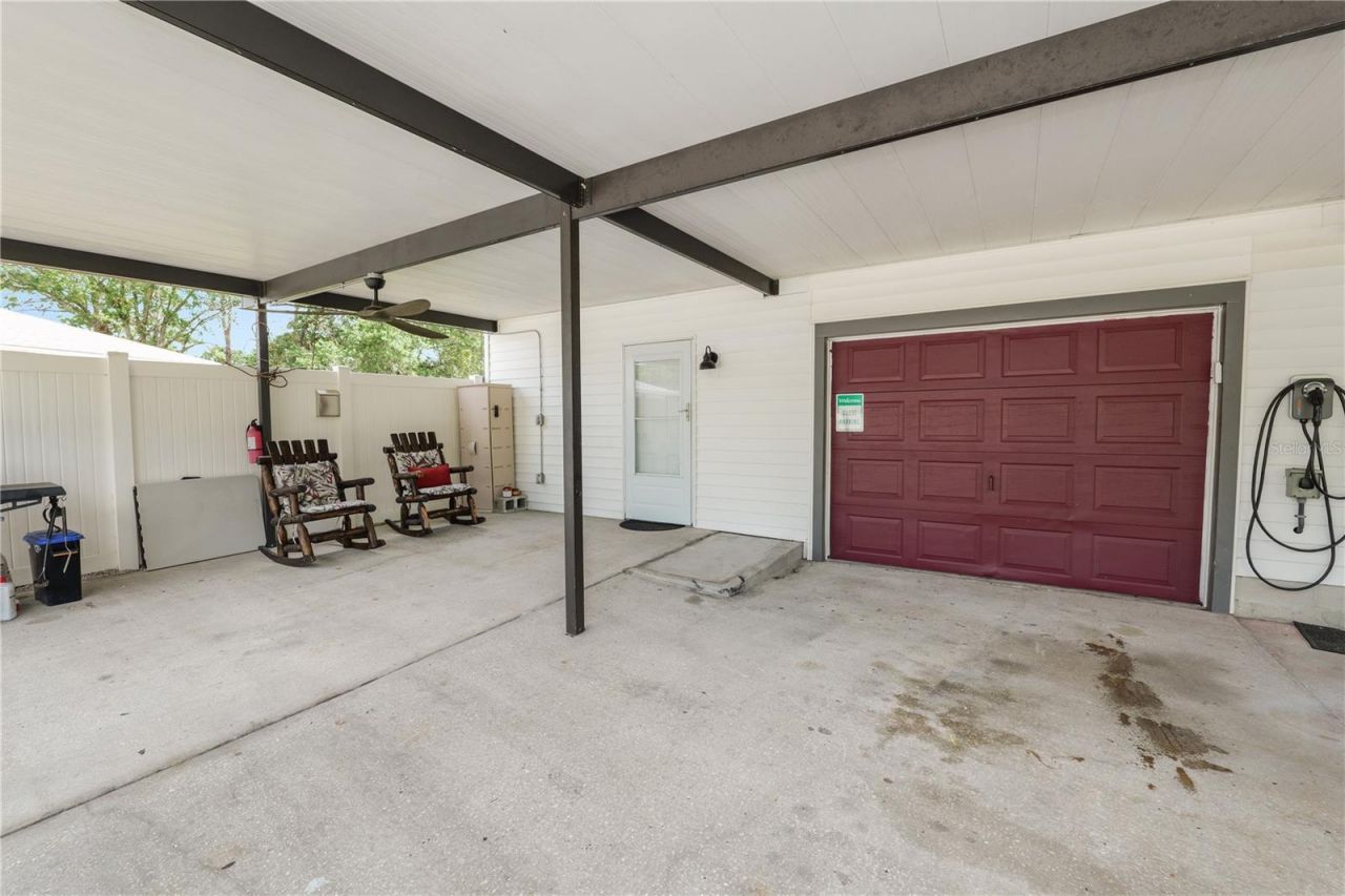 6230 Forestwood Drive W, Lakeland, FL 33811 Photo