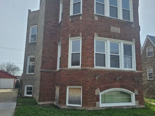 9439 S Racine Avenue , Chicago, IL 60620