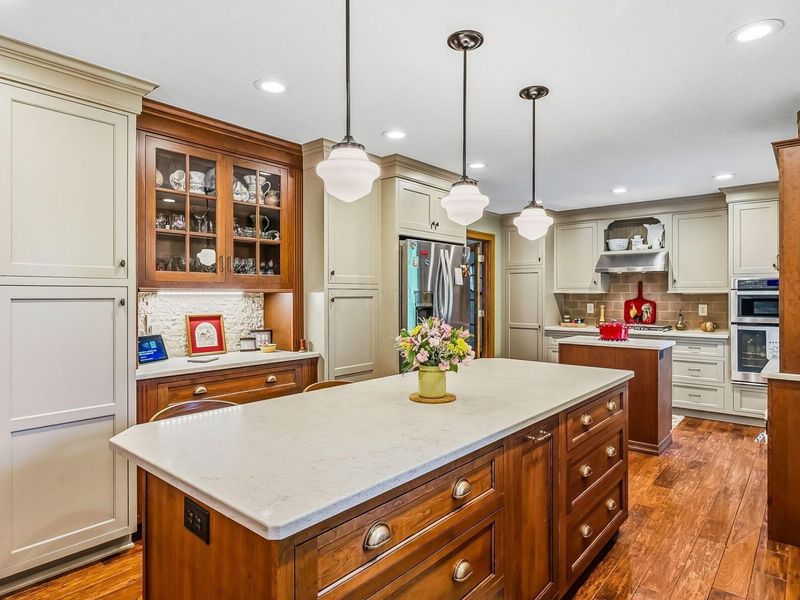 7691 Godfrey Circle , Reynoldsburg, OH 43068 Photo 9