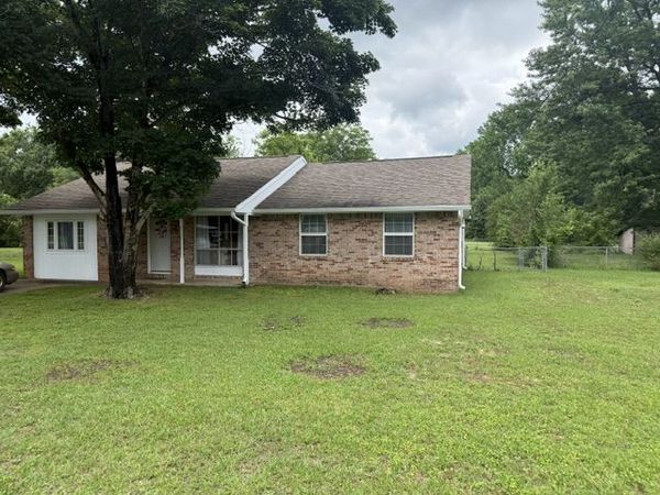 1402 J Street , Danville, AR 72833