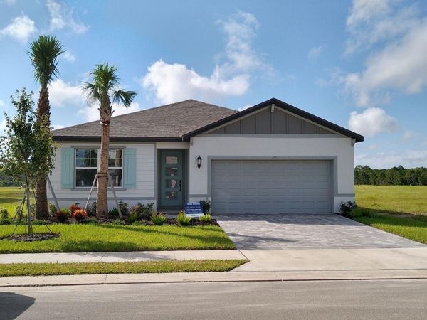 100 RUNAWAY FIELD AVENUE , NOKOMIS, FL 34275