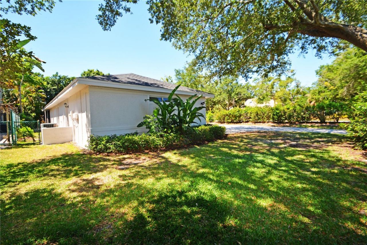 3293 Mallard Drive , Safety Harbor, FL 34695 Photo