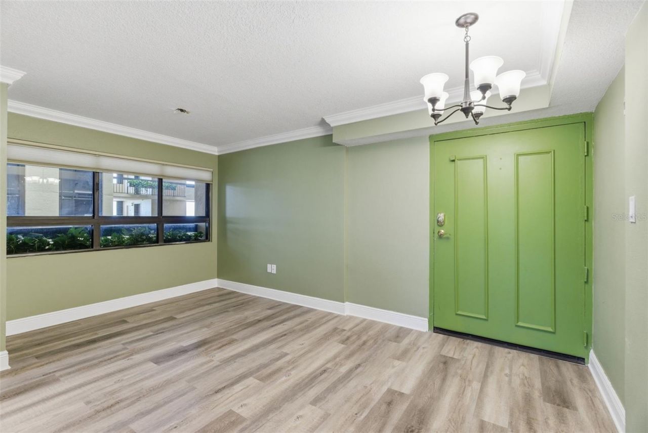 2413 Bayshore Boulevard, Unit 1004, Tampa, FL 33629 Photo
