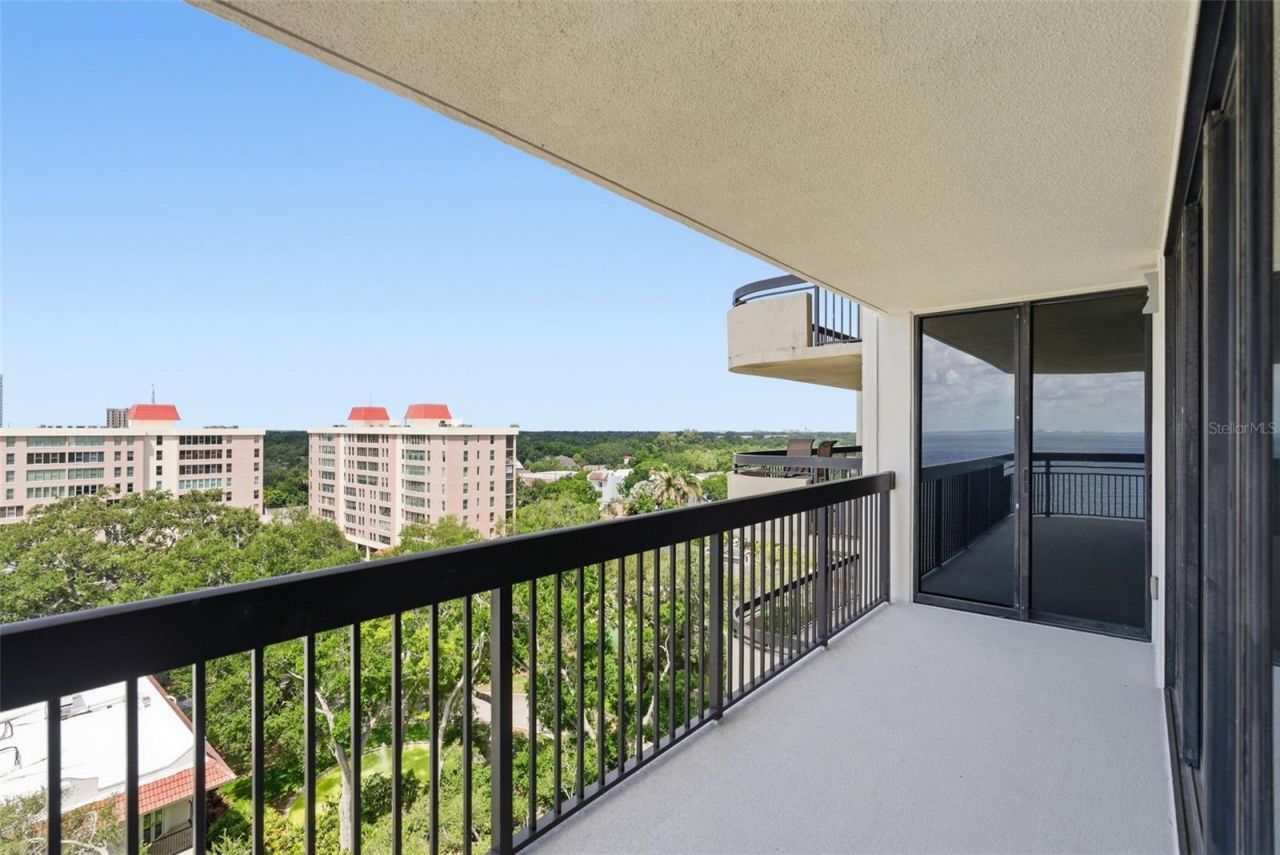 2413 Bayshore Boulevard, Unit 1004, Tampa, FL 33629 Photo