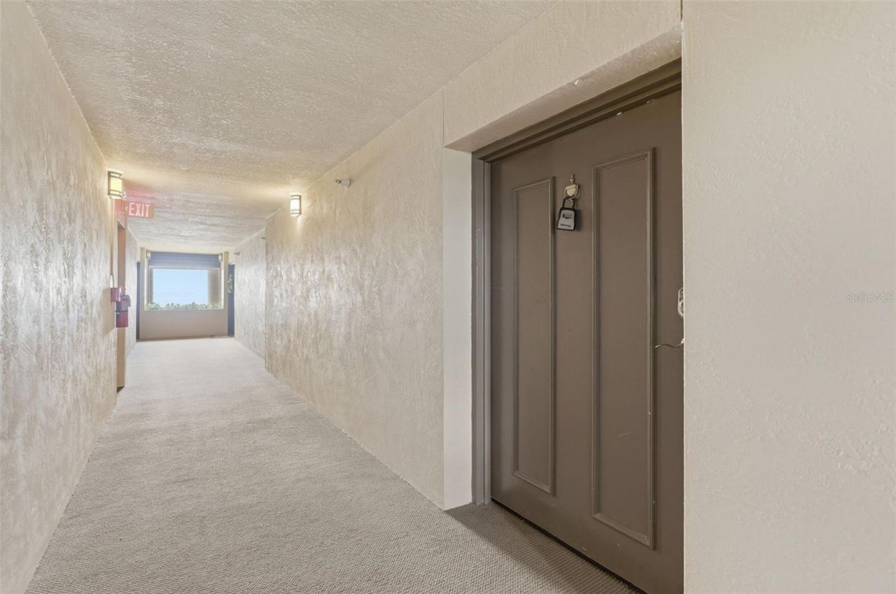 2413 Bayshore Boulevard, Unit 1004, Tampa, FL 33629 Photo
