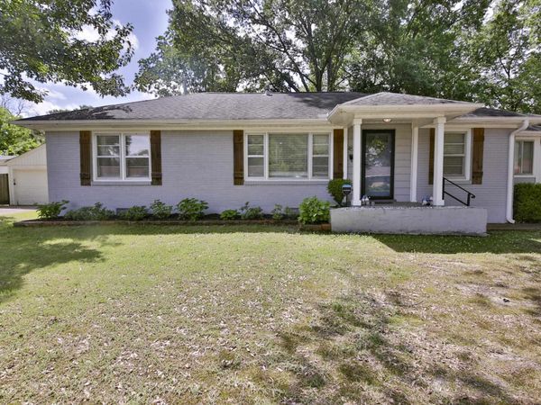 4545 AMBOY DR, Memphis, TN 38117