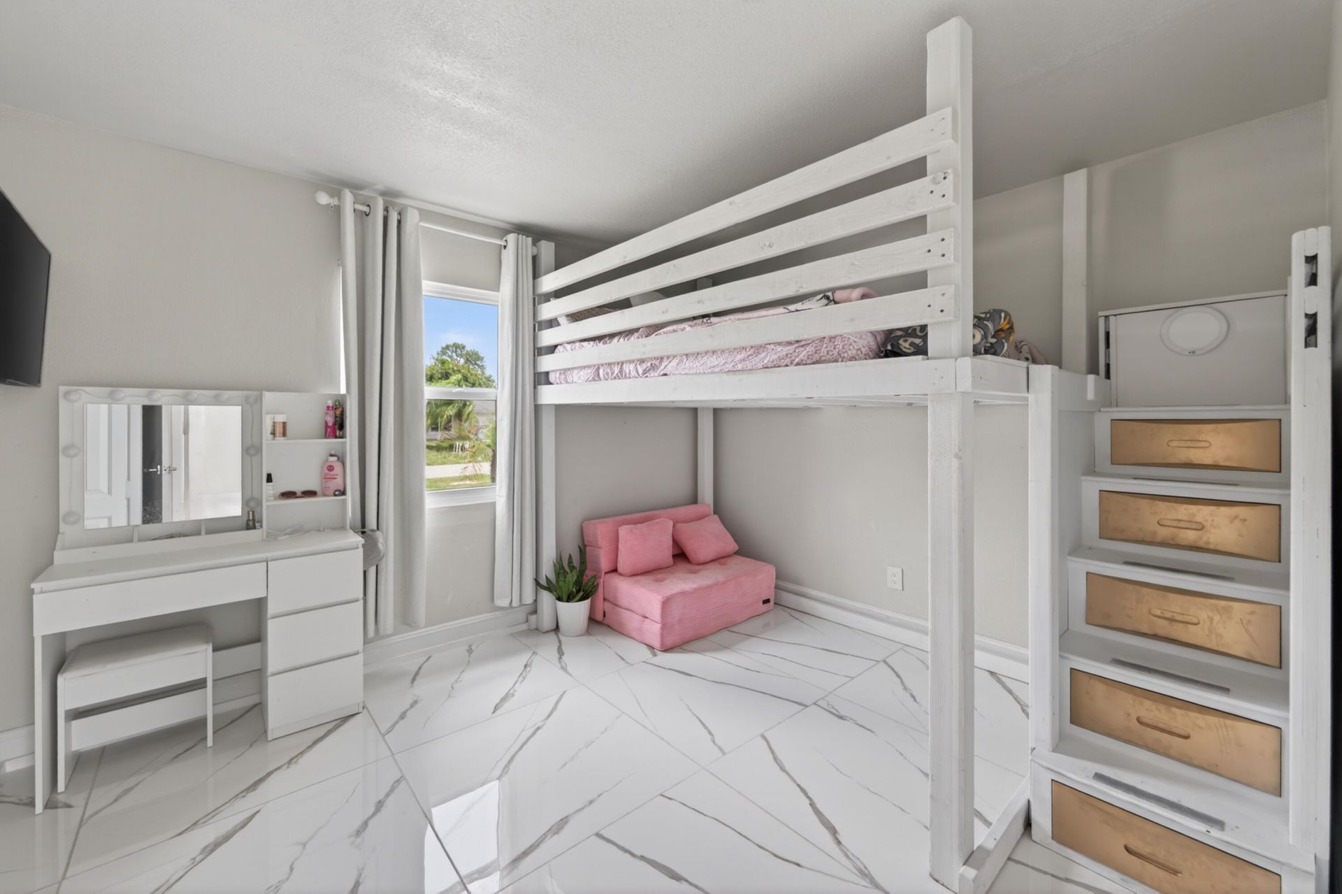 264 SW Cherryhill Road, Port Saint Lucie, FL 34953 Photo