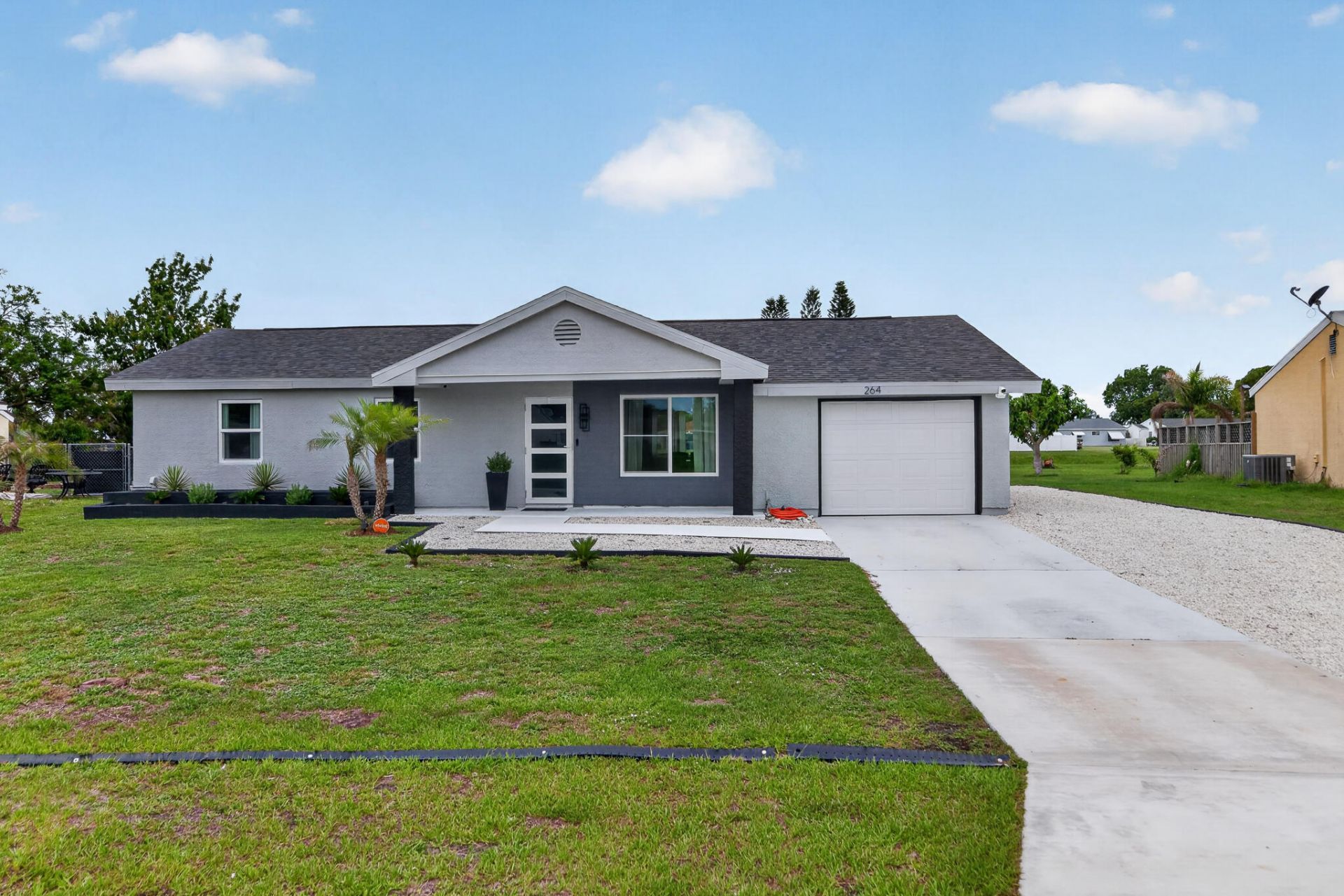 264 SW Cherryhill Road, Port Saint Lucie, FL 34953 Photo
