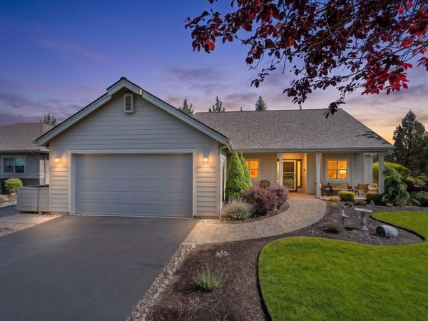 8051 Granite Falls Drive, Redmond, OR 97756