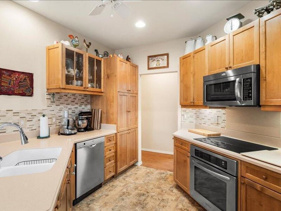 Property Image 33