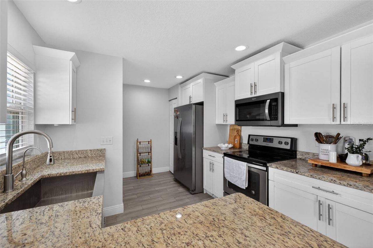 11207 Fireside Drive , Tampa, FL 33625 Photo