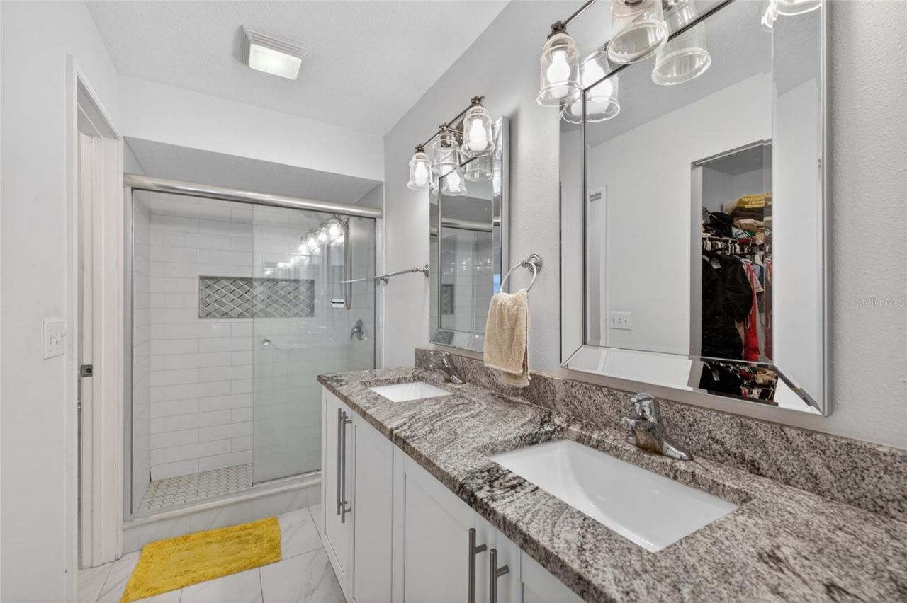 11207 Fireside Drive , Tampa, FL 33625 Photo