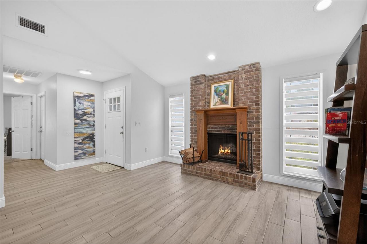 11207 Fireside Drive , Tampa, FL 33625 Photo