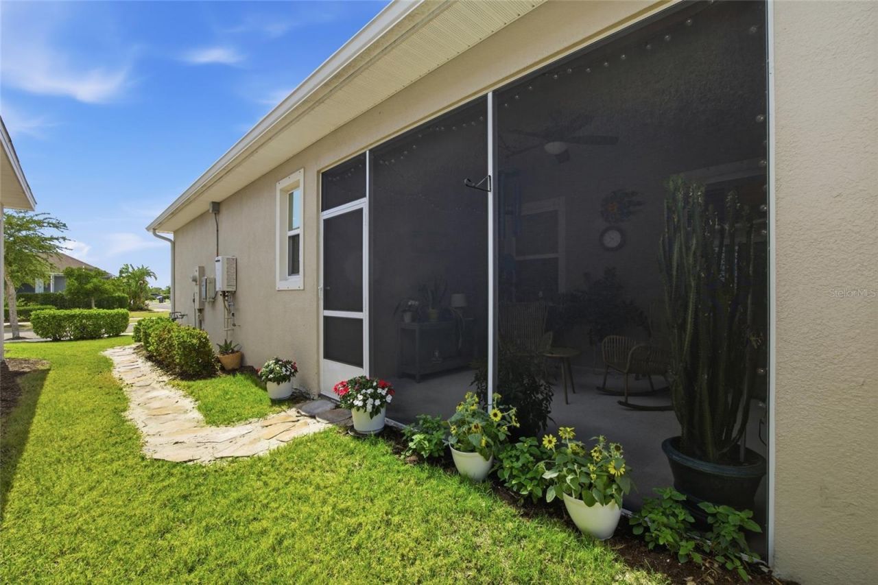 725 Winterside Drive , Apollo Beach, FL 33572 Photo