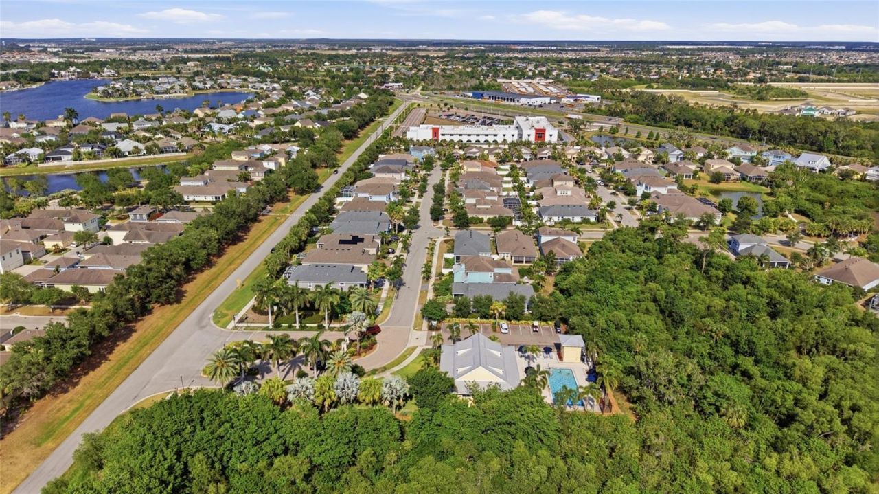 725 Winterside Drive , Apollo Beach, FL 33572 Photo