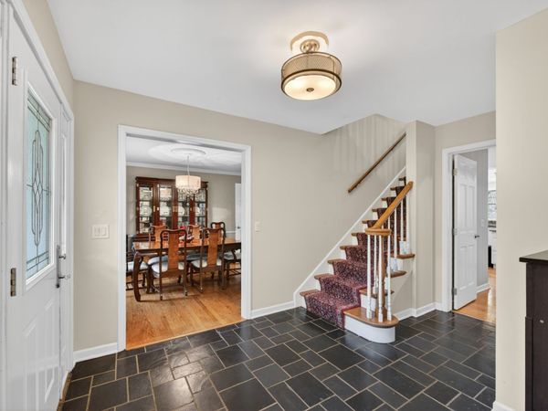 21101 N Middleton Drive , Kildeer, IL 60047