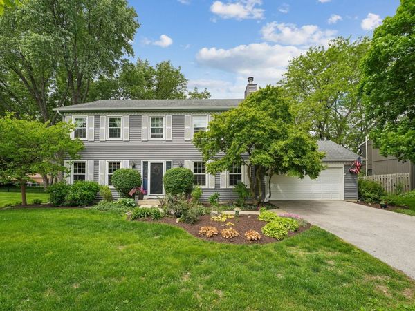 737 Clovetree Court , Naperville, IL 60540