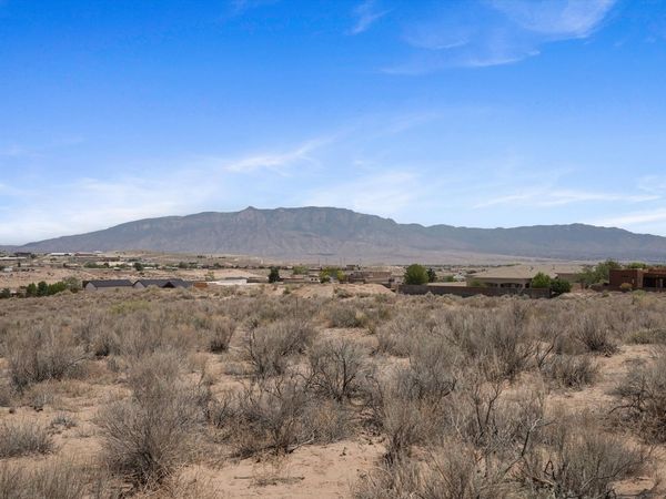 2112 Chessman Drive NE, Rio Rancho, NM 87124