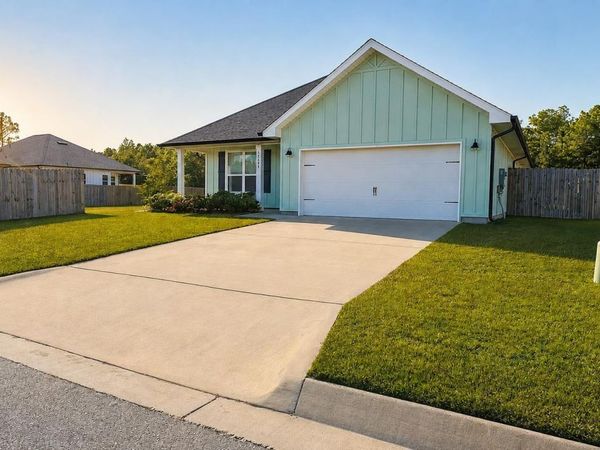 12609 Windsor Dr, Pensacola, FL 32506