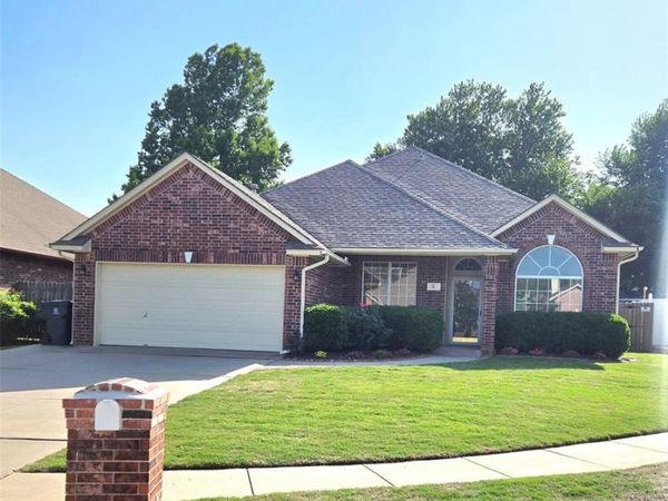 12209 Village Lane, Oklahoma City, OK 73170