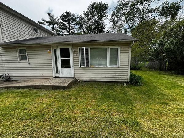 24 Mccurahan Street , Valparaiso, IN 46385