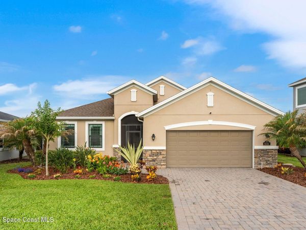 8232 Paragrass Avenue , Melbourne, FL 32940