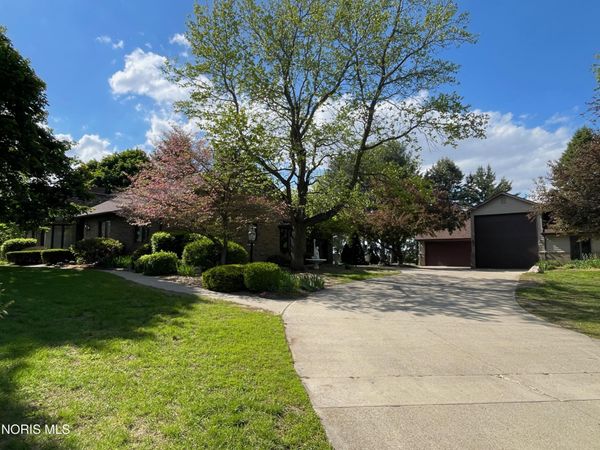 4405 D Road , Edgerton, OH 43517