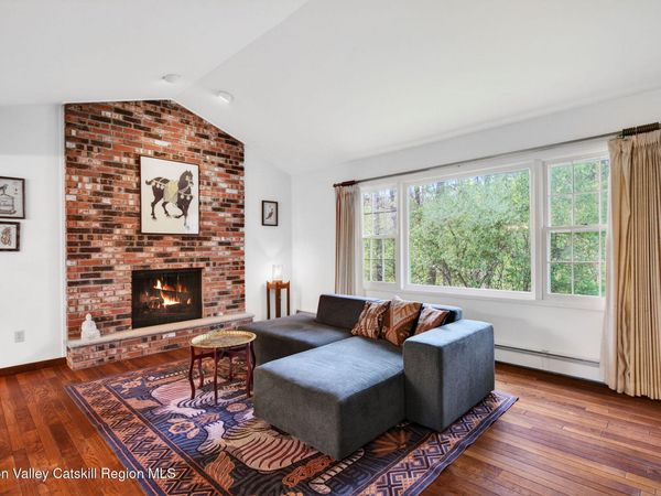 35 Cedar Ridge Road, Stone Ridge, NY 12484