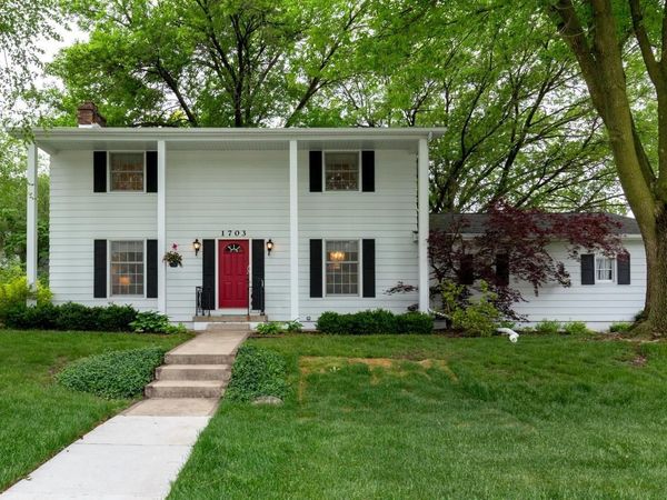 1703 Belle Avenue, Cedar Falls, IA 50613