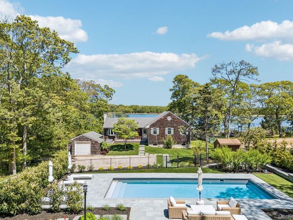 580 Broadwaters Road, Cutchogue, NY 11935