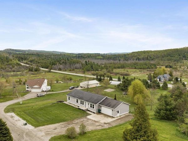 338 Boyer Road, Petoskey, MI 49770