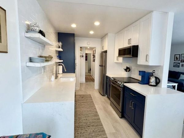 3700 Dean Drive, Unit 2704, Ventura, CA 93003