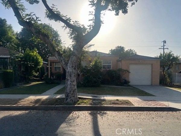 9523 Mallison, South Gate, CA 90280