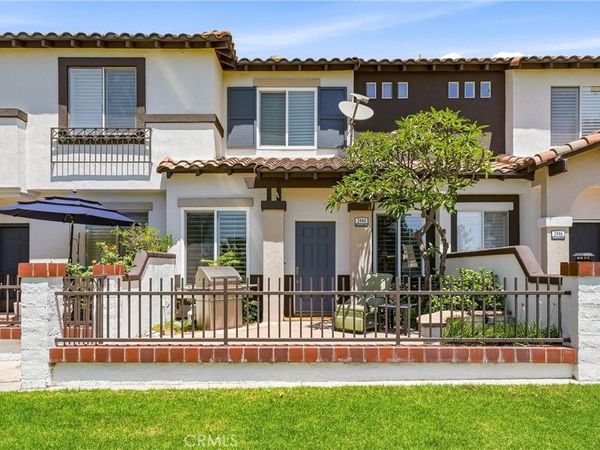 2444 Sunningdale, Tustin, CA 92782