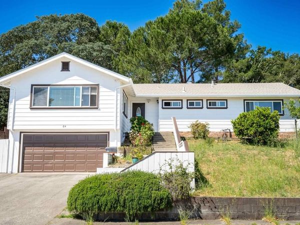 64 Washington St, Novato, CA 94947