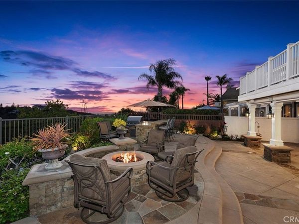 1075 S Matthew Way, Anaheim Hills, CA 92828