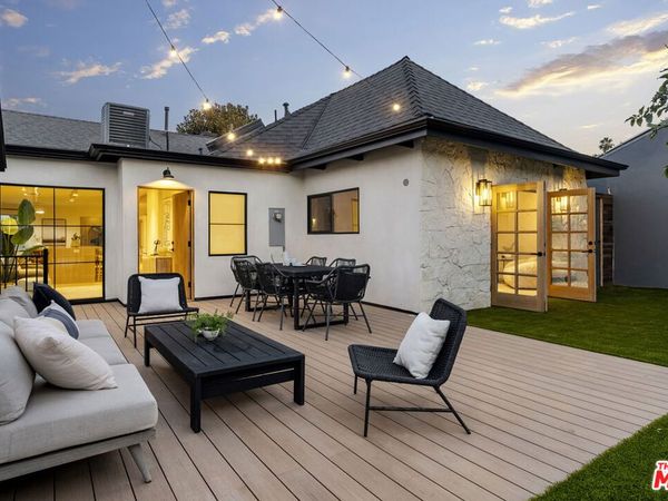 3841 S Redondo Boulevard, Los Angeles, CA 90008