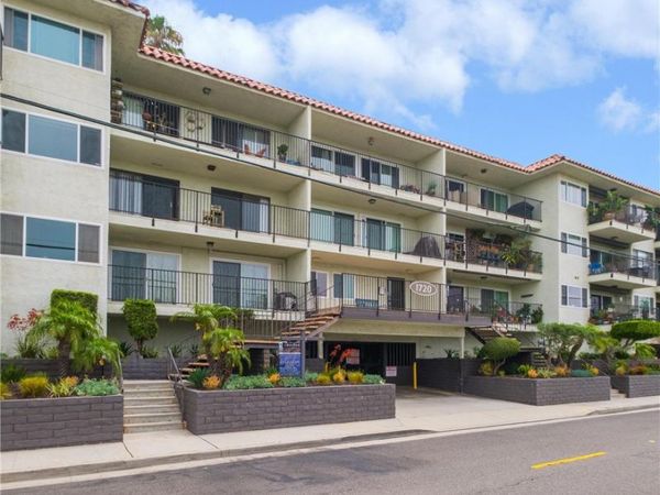 1720 Ardmore Avenue, Unit 224, Hermosa Beach, CA 90254