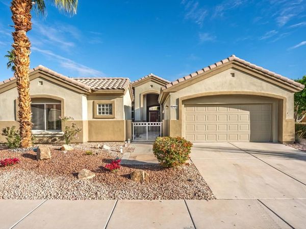 78668 Kentia Palm Drive, Palm Desert, CA 92211