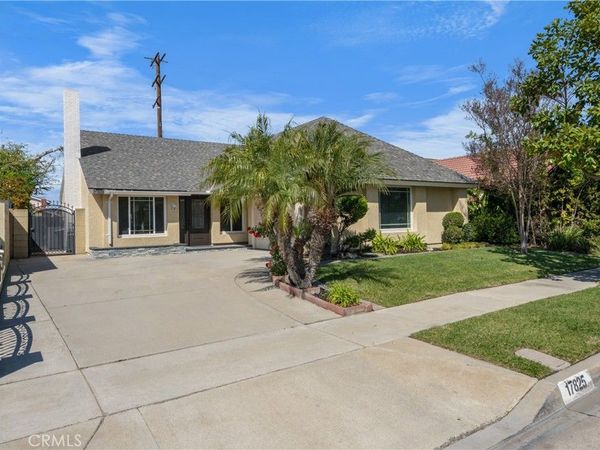 17825 Holmes, Cerritos, CA 90703