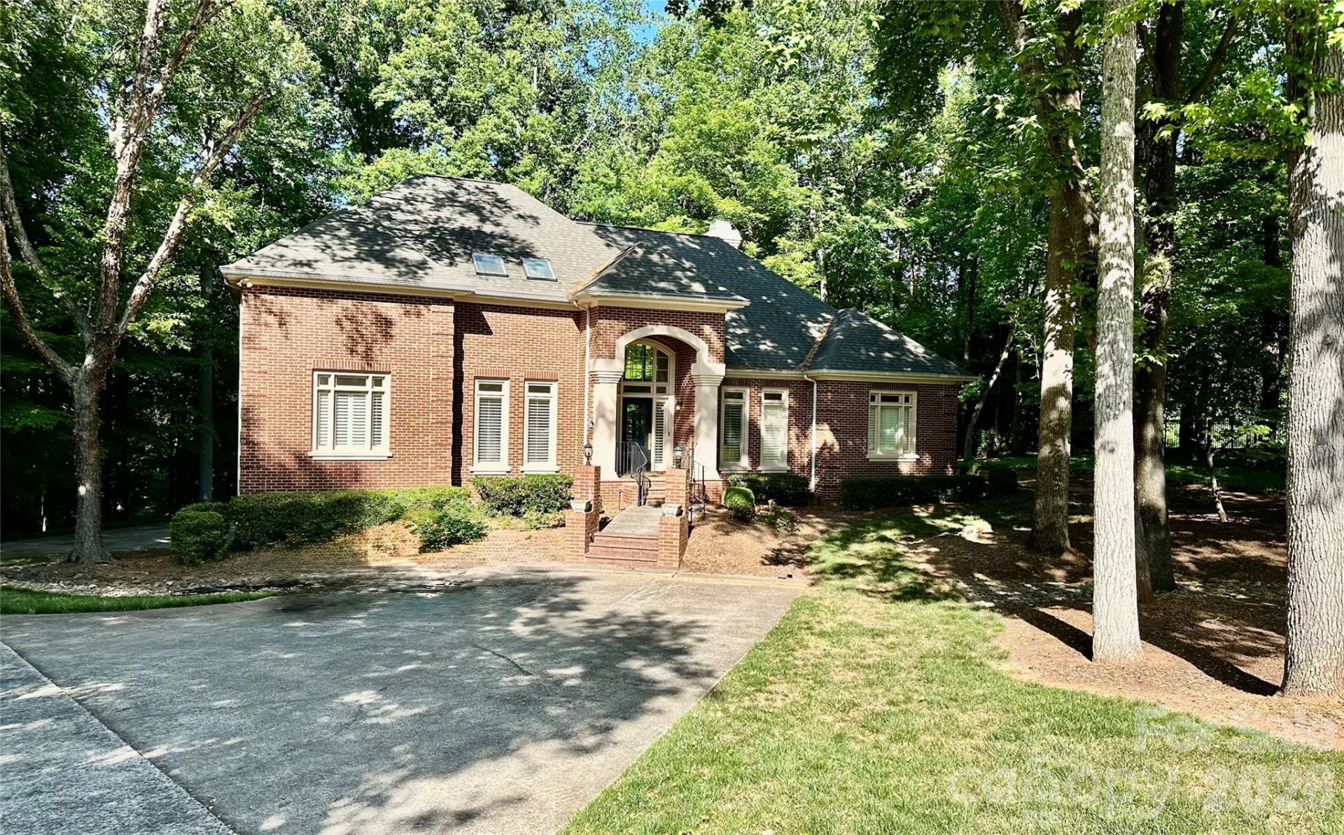 5424 Amanda Lane , Belmont, NC 28012 Main Photo