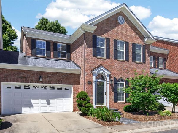 9024 Bonnie Briar Circle, Charlotte, NC 28277