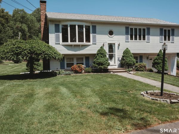 151 Bear Path , Hamden, CT 06514