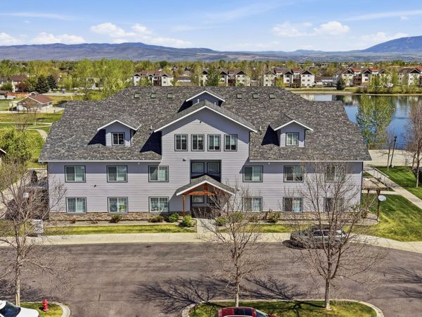 129 Village Drive , Unit 103, Belgrade, MT 59714