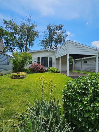 136 Monica Drive , Saint Louis, MO 63127 Main Photo