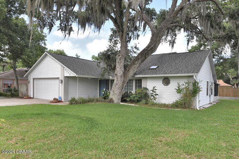 2213 Pine Tree Drive, Edgewater, FL 32141 Photo