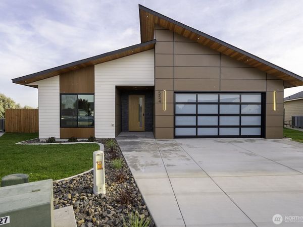 554 N Sparrow Lane, Moses Lake, WA 98837